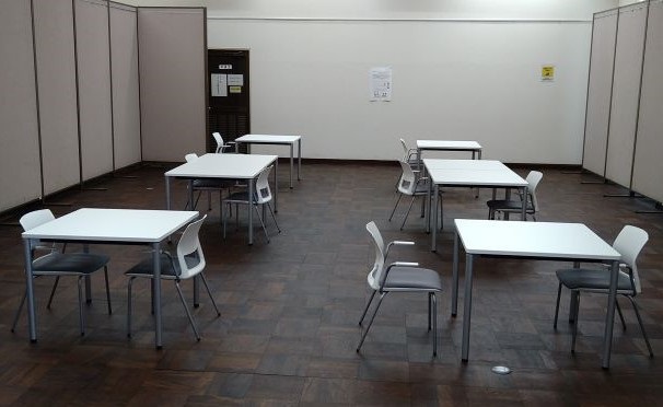 屋代駅市民ギャラリーの内部の写真