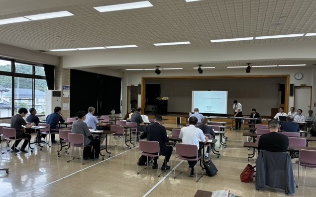 説明会の様子(写真)