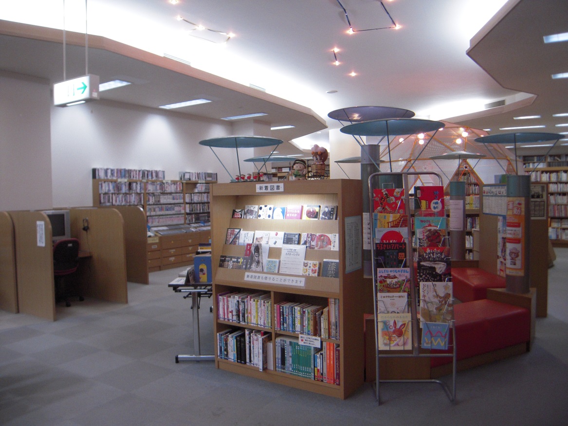戸倉図書館の写真