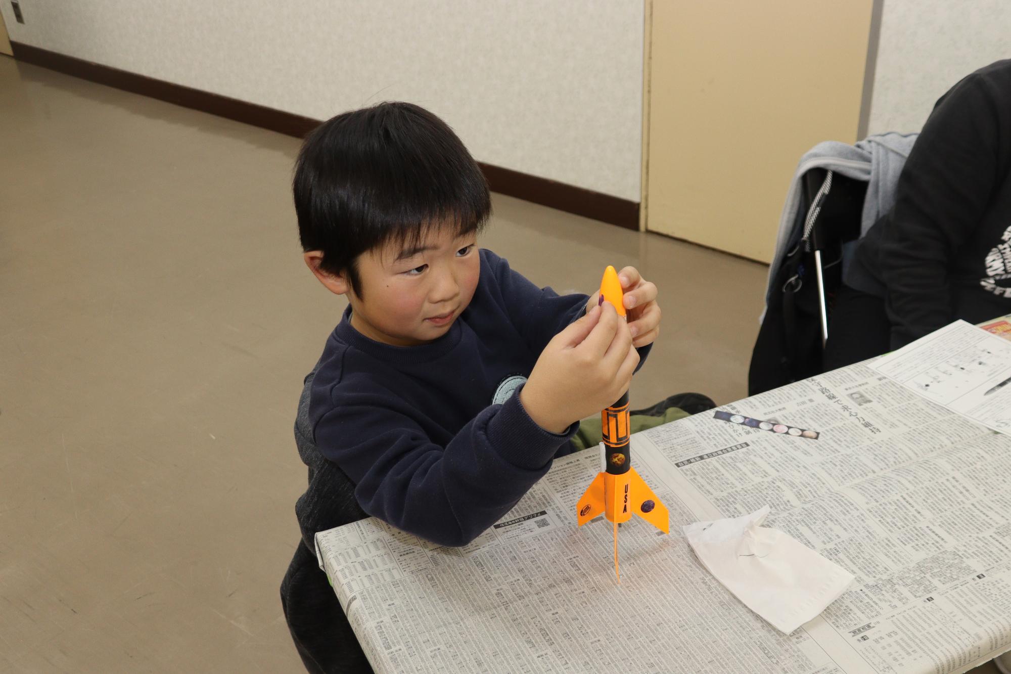 モデルロケットの制作