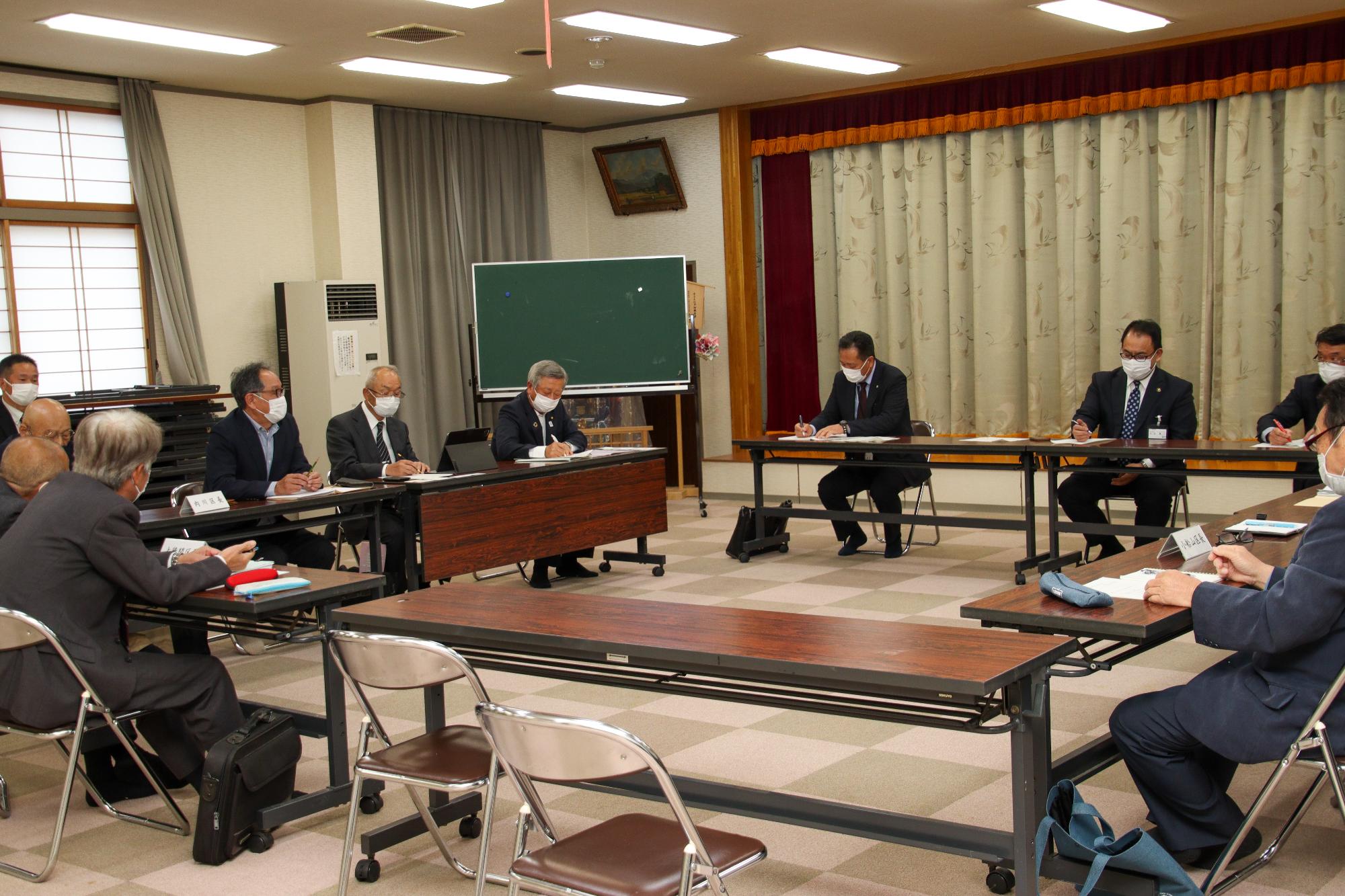 五加地区で開催されたシェアトークの会場全体の様子
