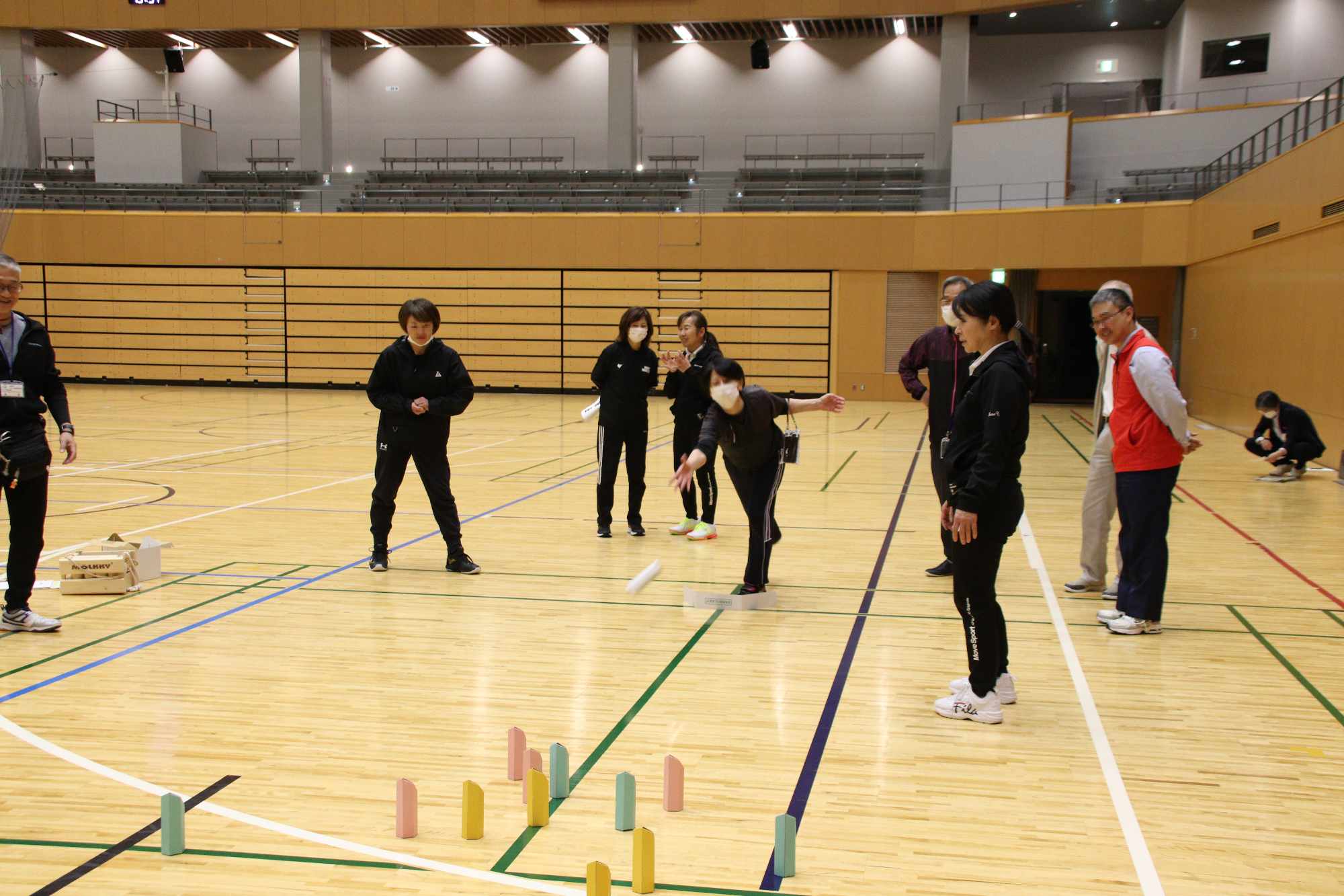 ニュースポーツ体験会(モルック)の様子