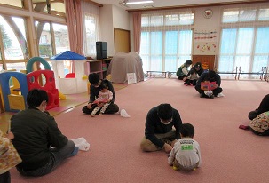 パパとつくってあそぼうの様子1
