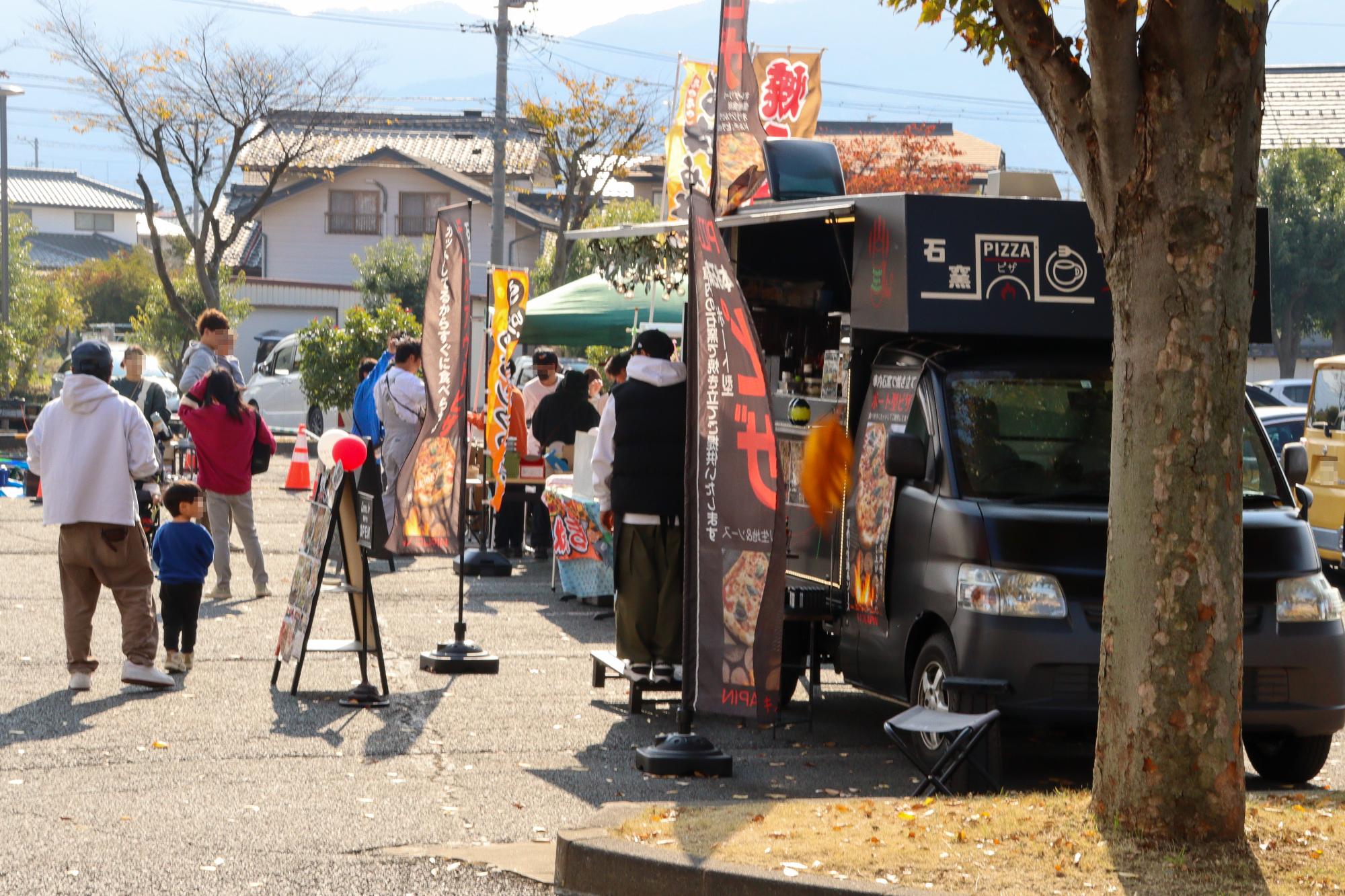 ちくままちづくり文化祭の屋外の様子