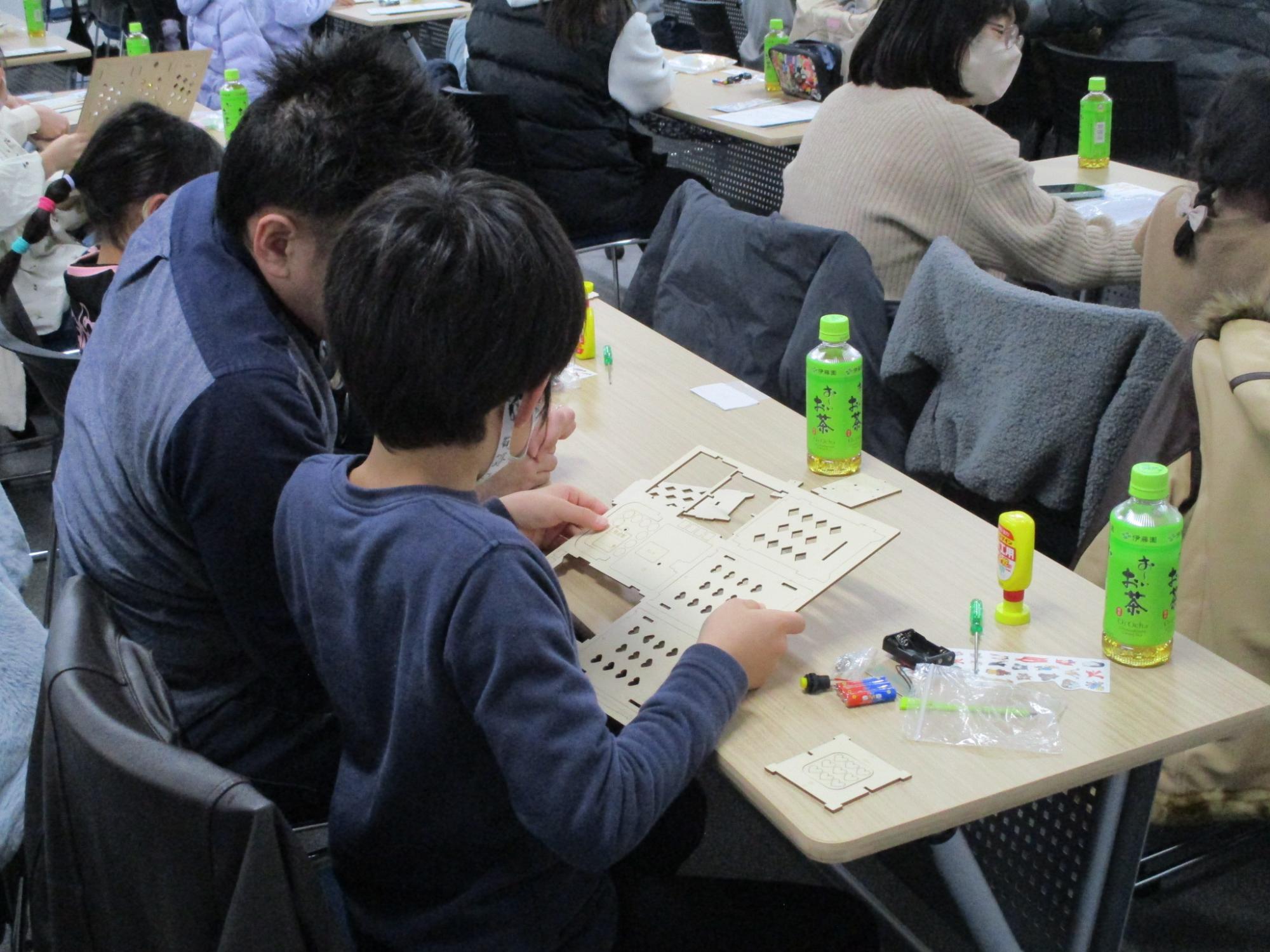 親子ランタン工作教室