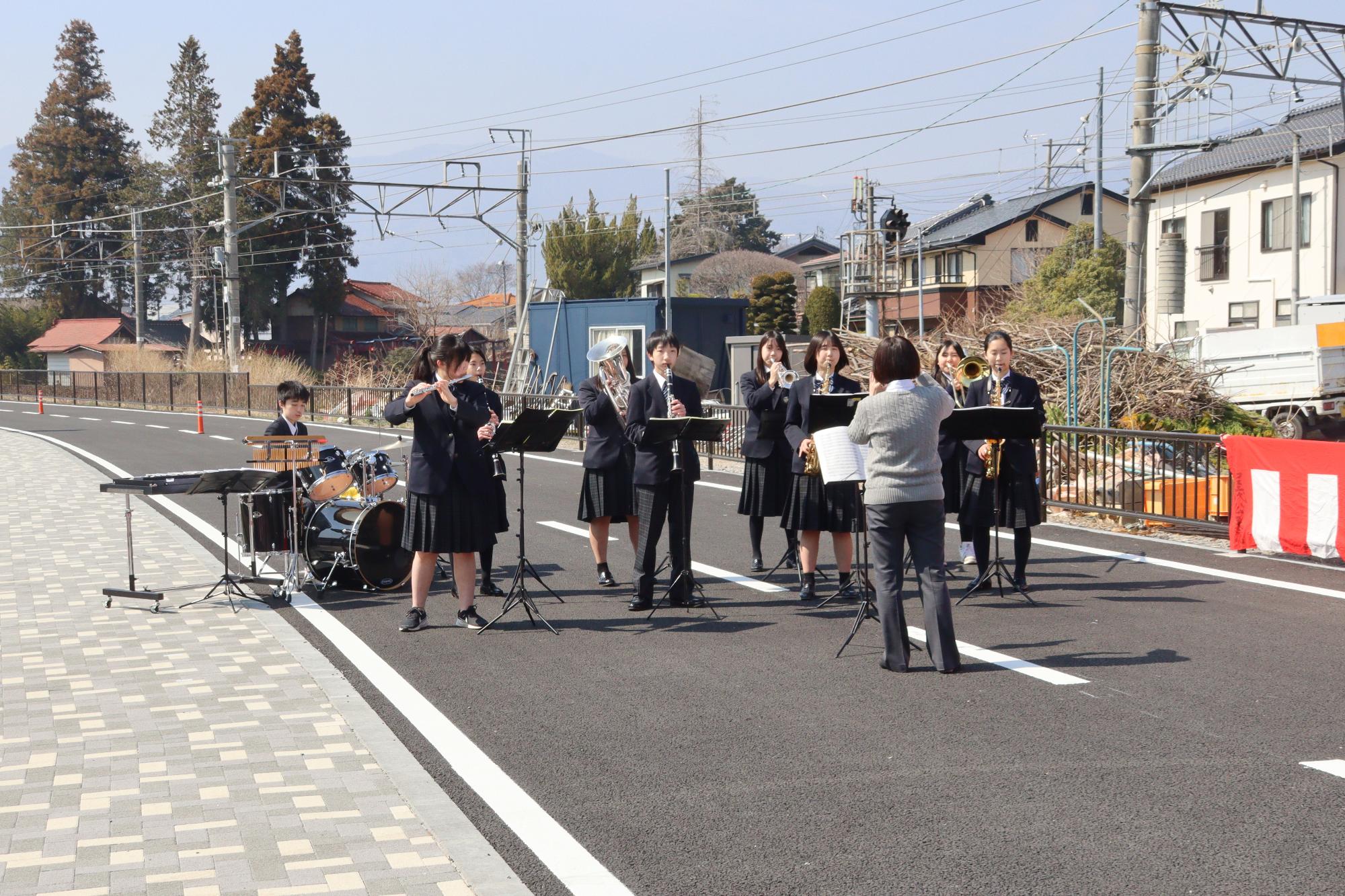 屋代中学校吹奏楽クラブ演奏