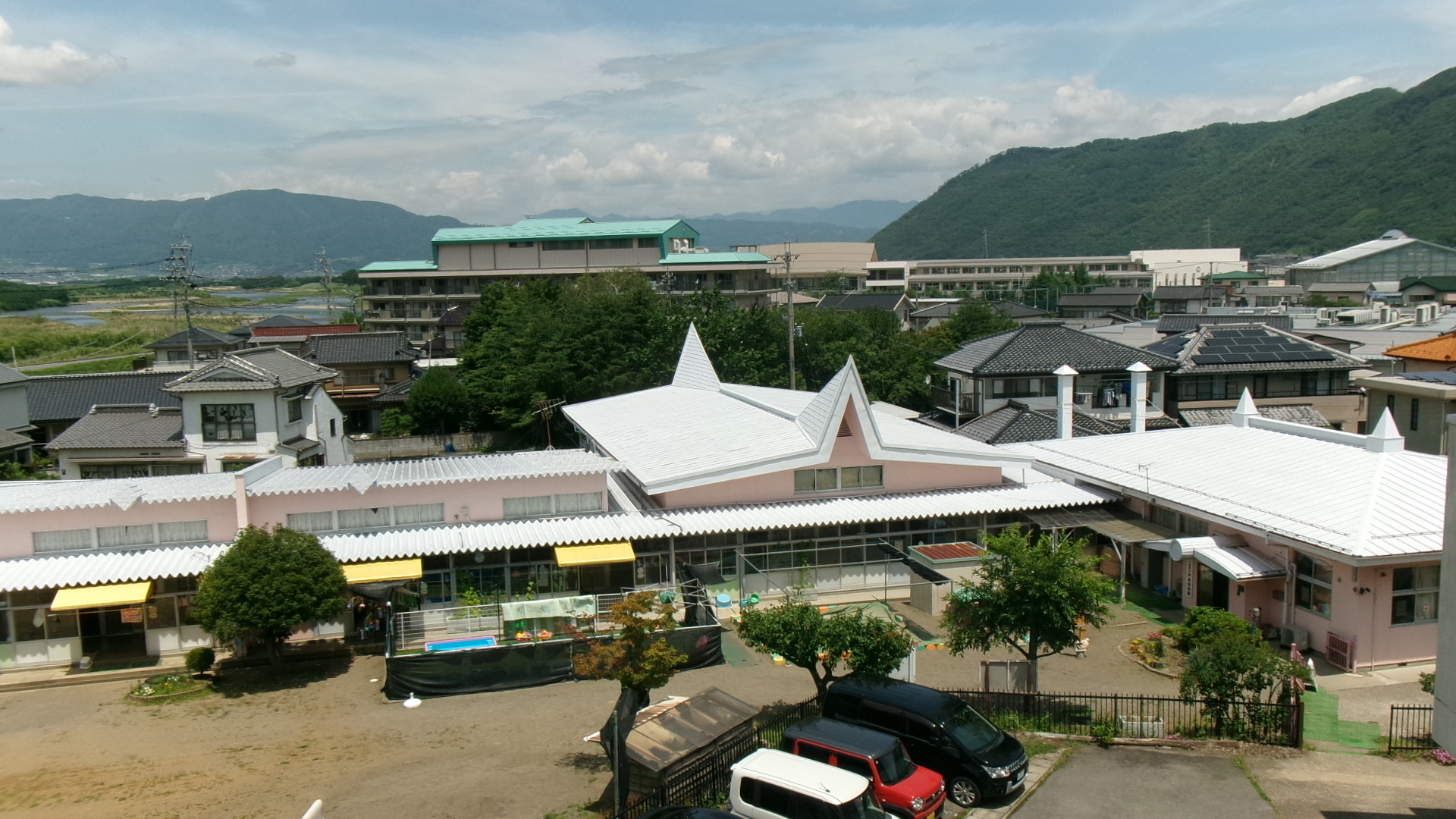 改築される戸倉保育園の園舎